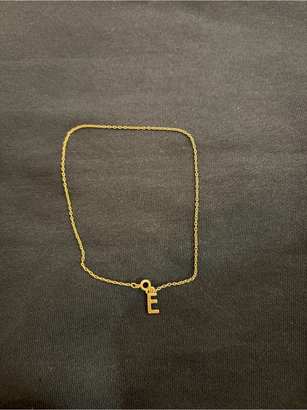Gold Letter E Pendant Necklace - Personalized Initial Jewelry